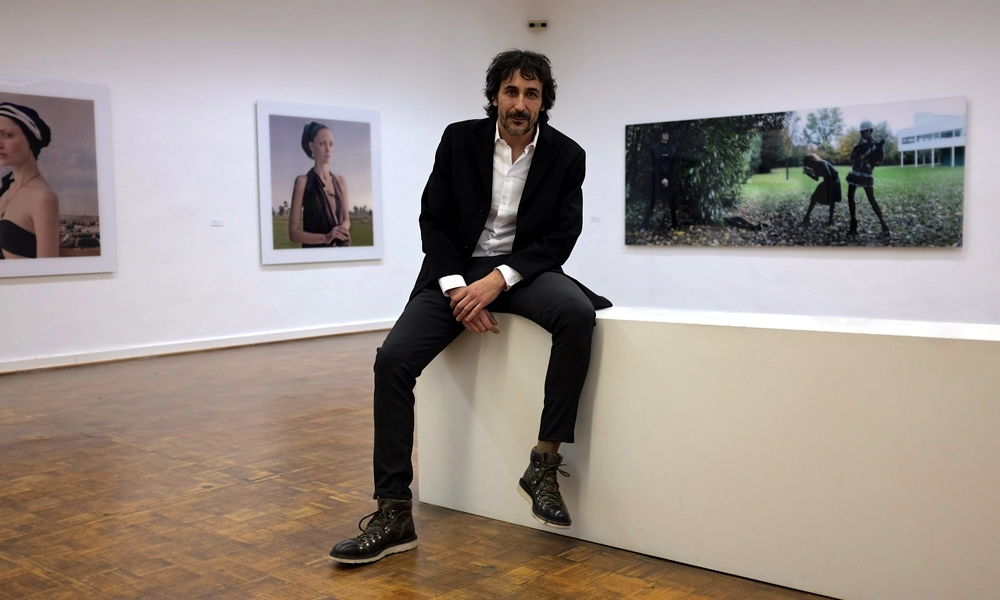 Eugenio Recuenco in der Kunsthalle Rostock. Foto: Uli Grunert
