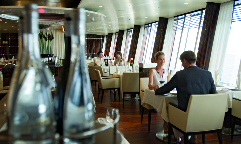Gault Millau empfiehlt Gourmet-Restaurant Rossini auf AIDAstella. Foto: AIDA Cruise