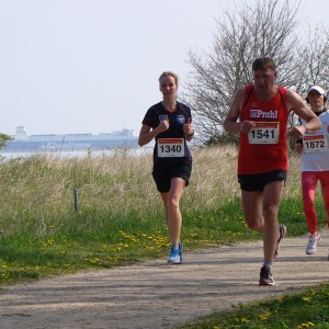 ... immer entlang der Ostsee. Foto: Gerhard Rimane