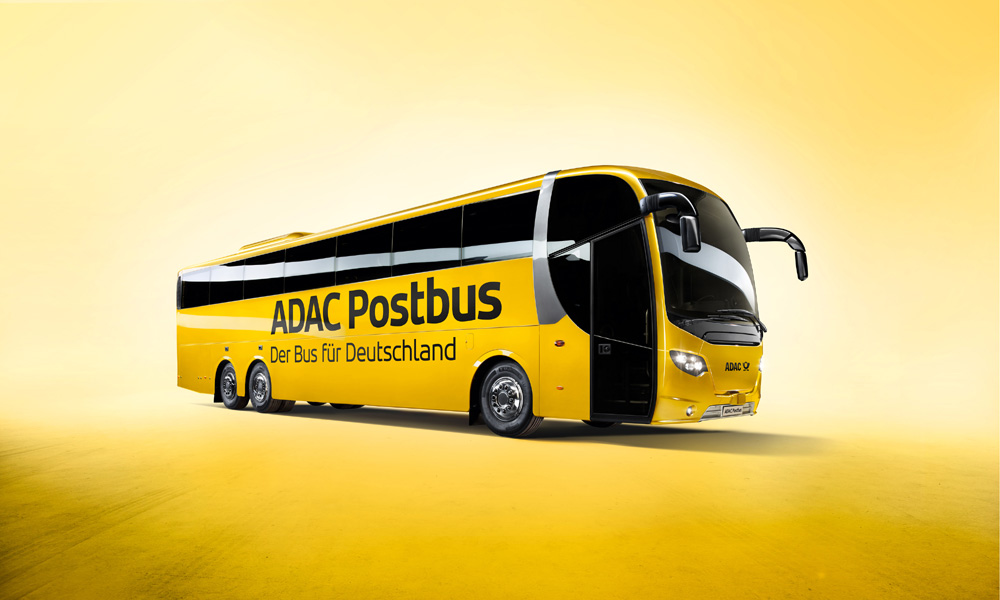 Der ADAC Postbus fährt auch Rostock und Warnemünde an