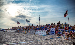 Herrliche Kulisse zum Endspiel der German Beach Soccer League in Warnemünde. Foto: Baltic Foto