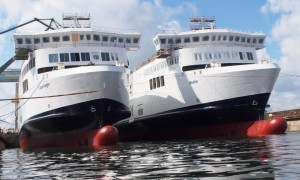 Beide Scandlines-Fähren auf der FAYARD-Werft. Foto: Lars Jordt
