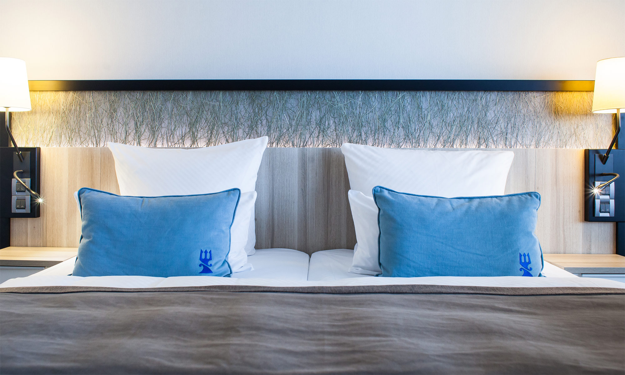 Doppelbett im Hotel Neptun